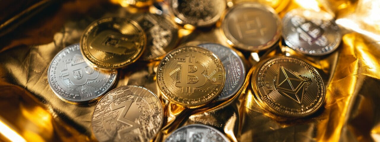 cryptocurrency golden bitcoin image for crypto currency 1